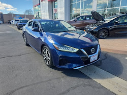 2021 Nissan Maxima SV