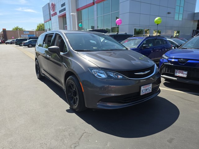 2018 Chrysler Pacifica LX