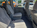 2012 Kia Sedona LX