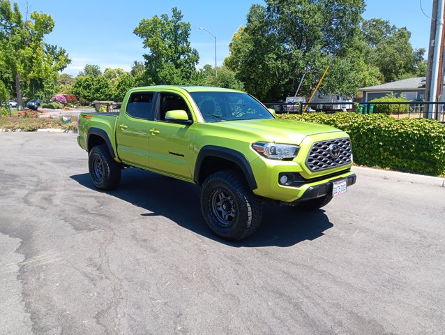 2023 Toyota Tacoma 4WD TRD Off Road