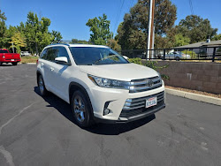 2018 Toyota Highlander Limited Platinum