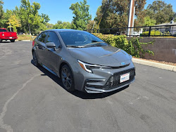 2024 Toyota Corolla Hybrid SE