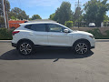 2017 Nissan Rogue Sport SL