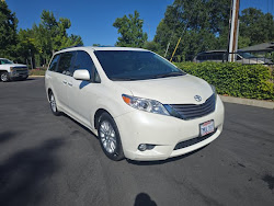 2016 Toyota Sienna XLE